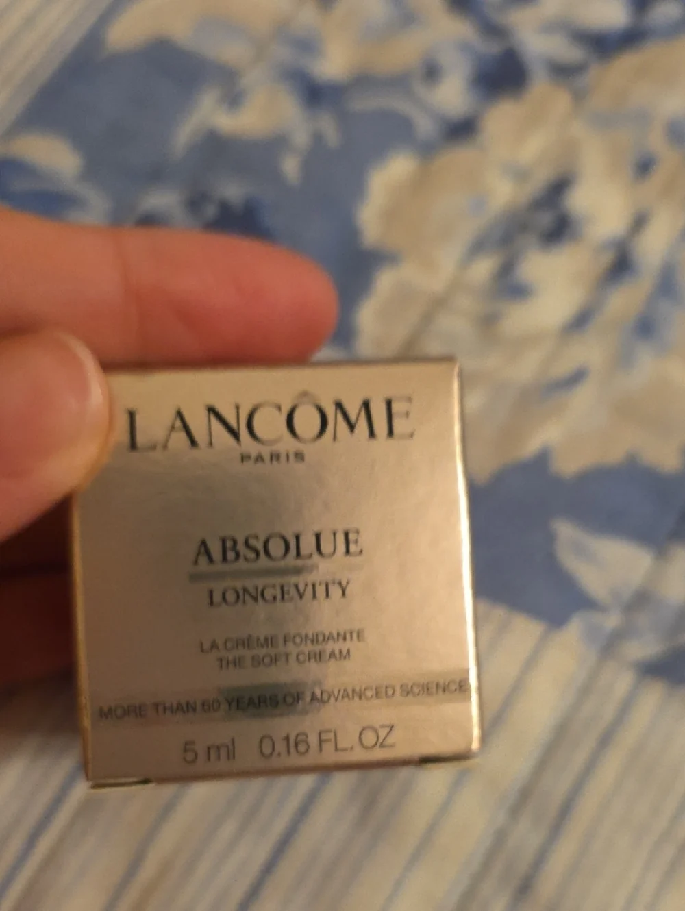 Lancôme Absolue Longevity The Soft Cream - Gold - Picture 3 of 3
